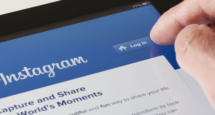 <b>響應式網站(zhàn)中的(de)圖片庫設計(jì)須注意</b>